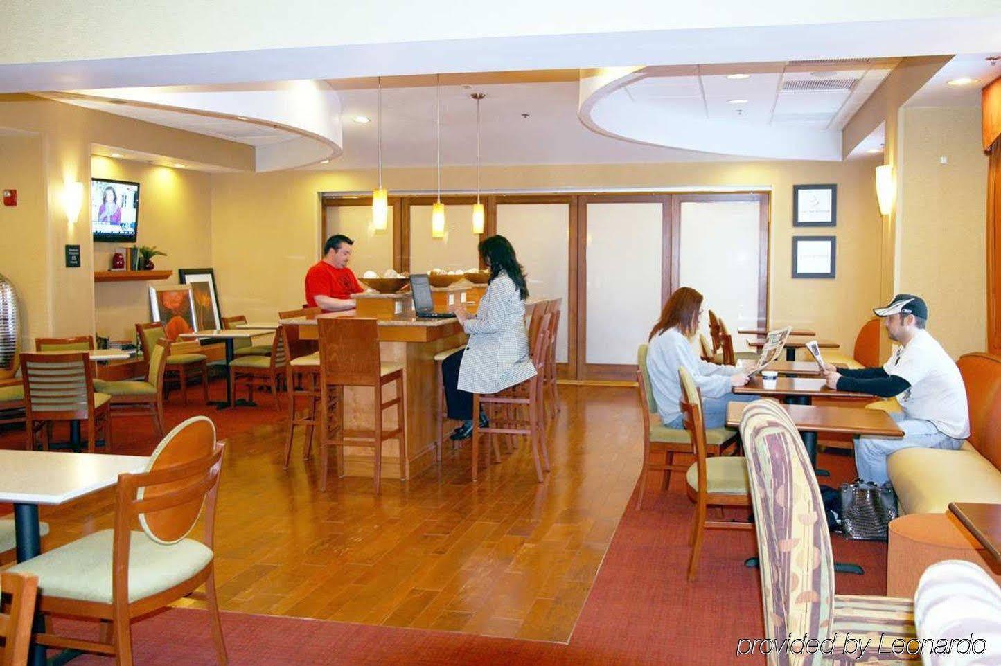 Hampton Inn Petersburg - Southpark Mall Colonial Heights Eksteriør bilde