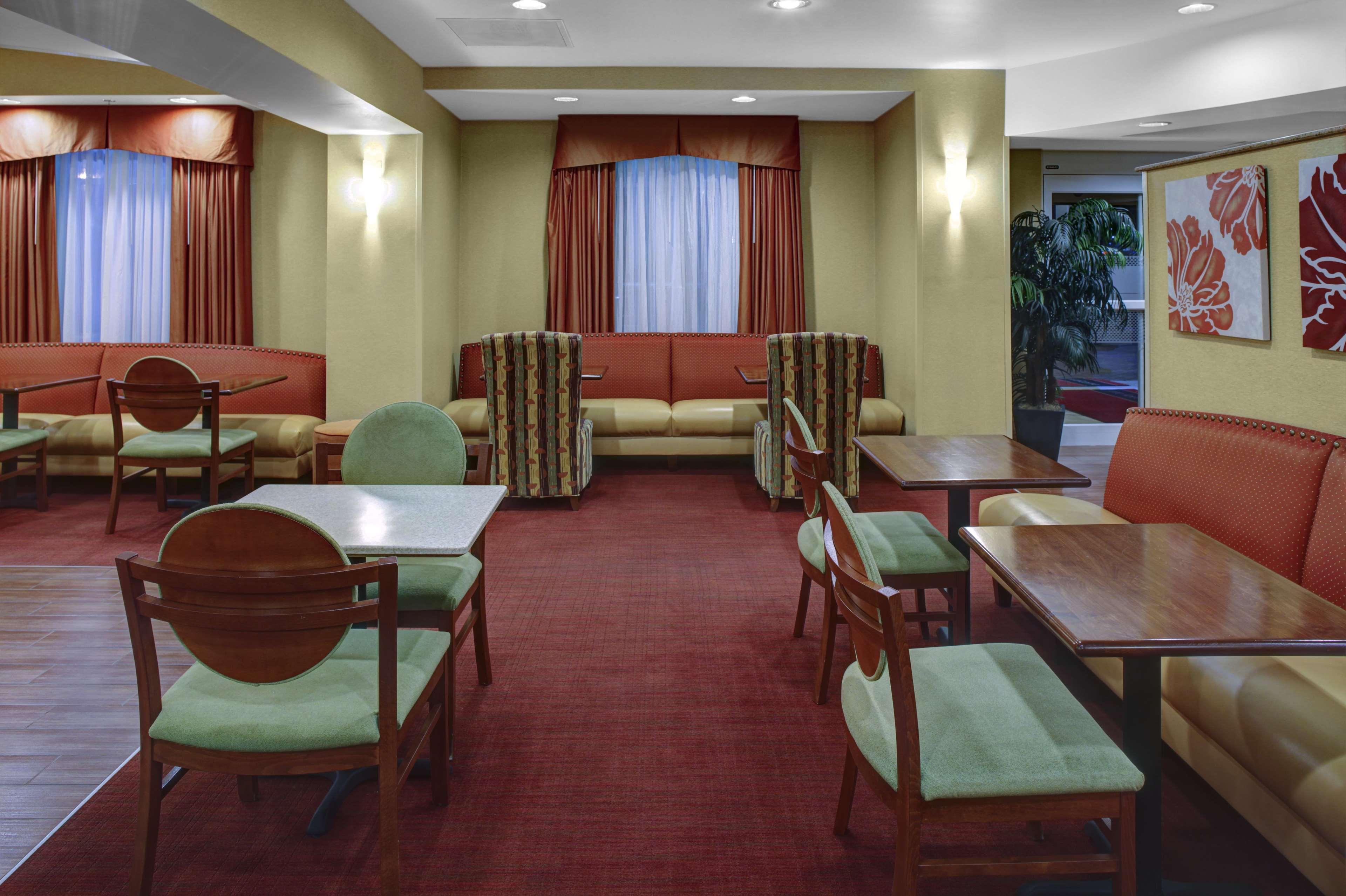 Hampton Inn Petersburg - Southpark Mall Colonial Heights Eksteriør bilde