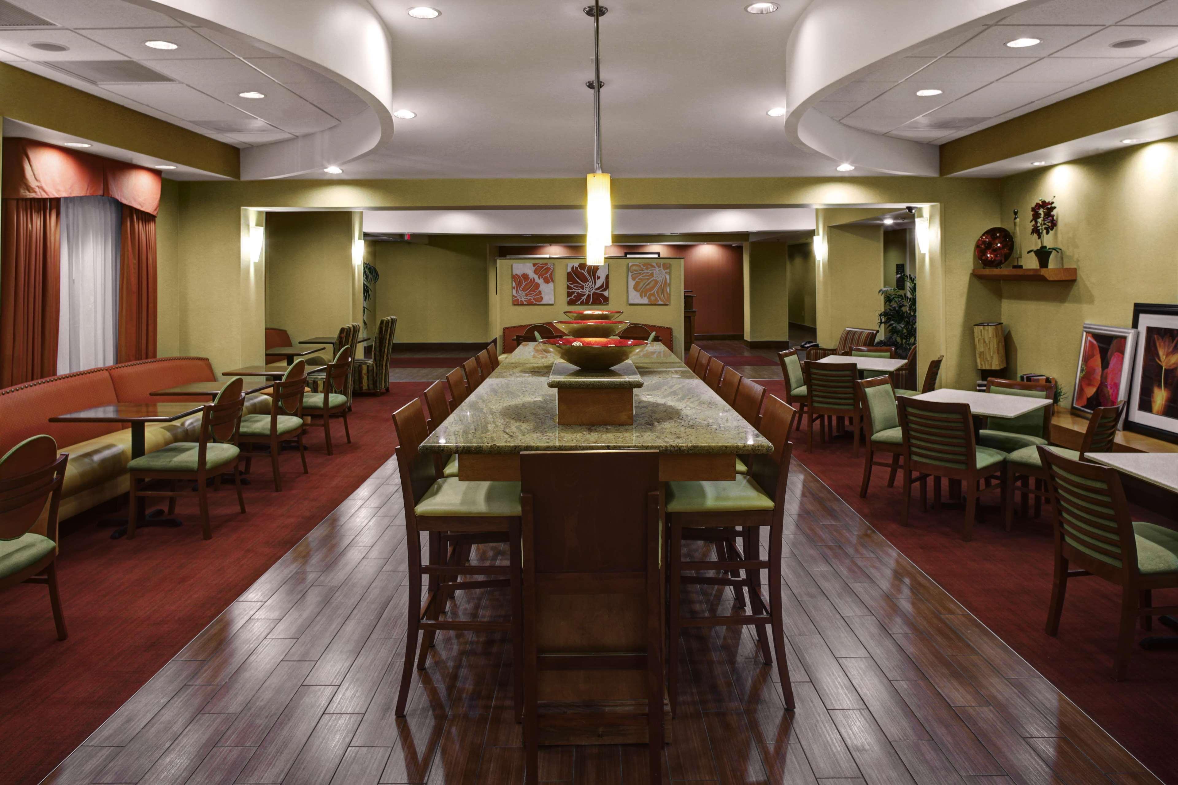 Hampton Inn Petersburg - Southpark Mall Colonial Heights Eksteriør bilde
