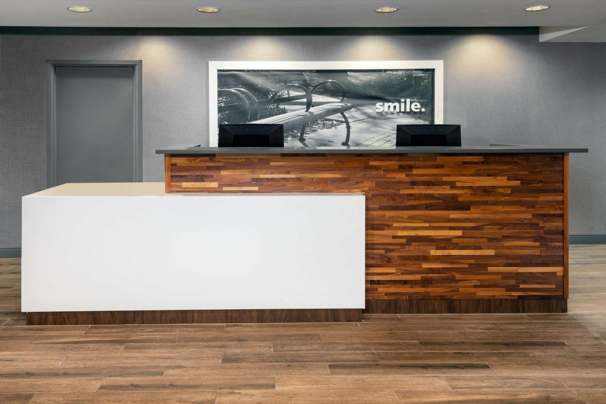 Hampton Inn Petersburg - Southpark Mall Colonial Heights Eksteriør bilde