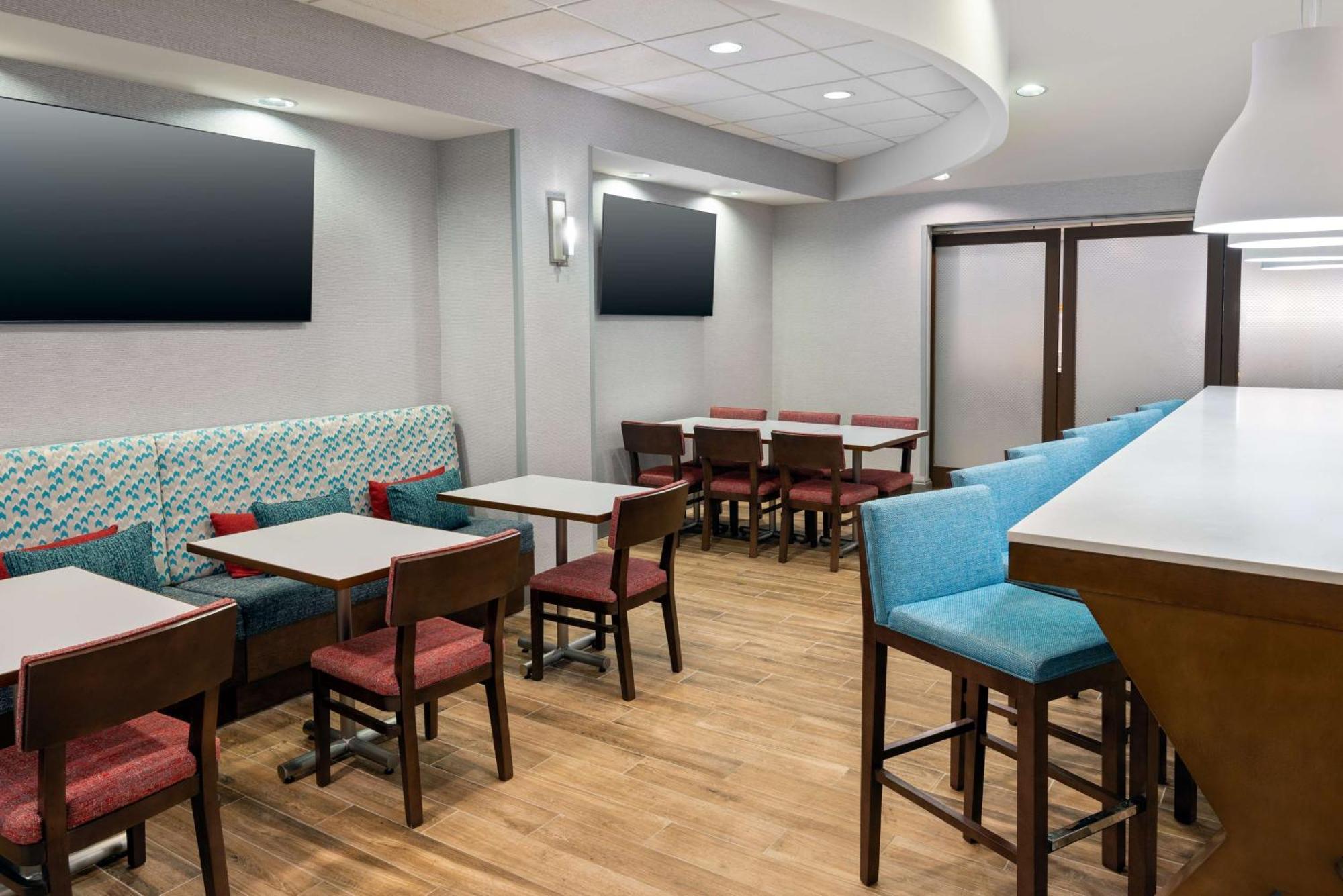 Hampton Inn Petersburg - Southpark Mall Colonial Heights Eksteriør bilde